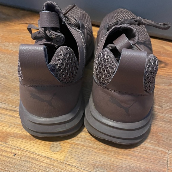 Puma sneakers size women’s 10 - Picture 6 of 6